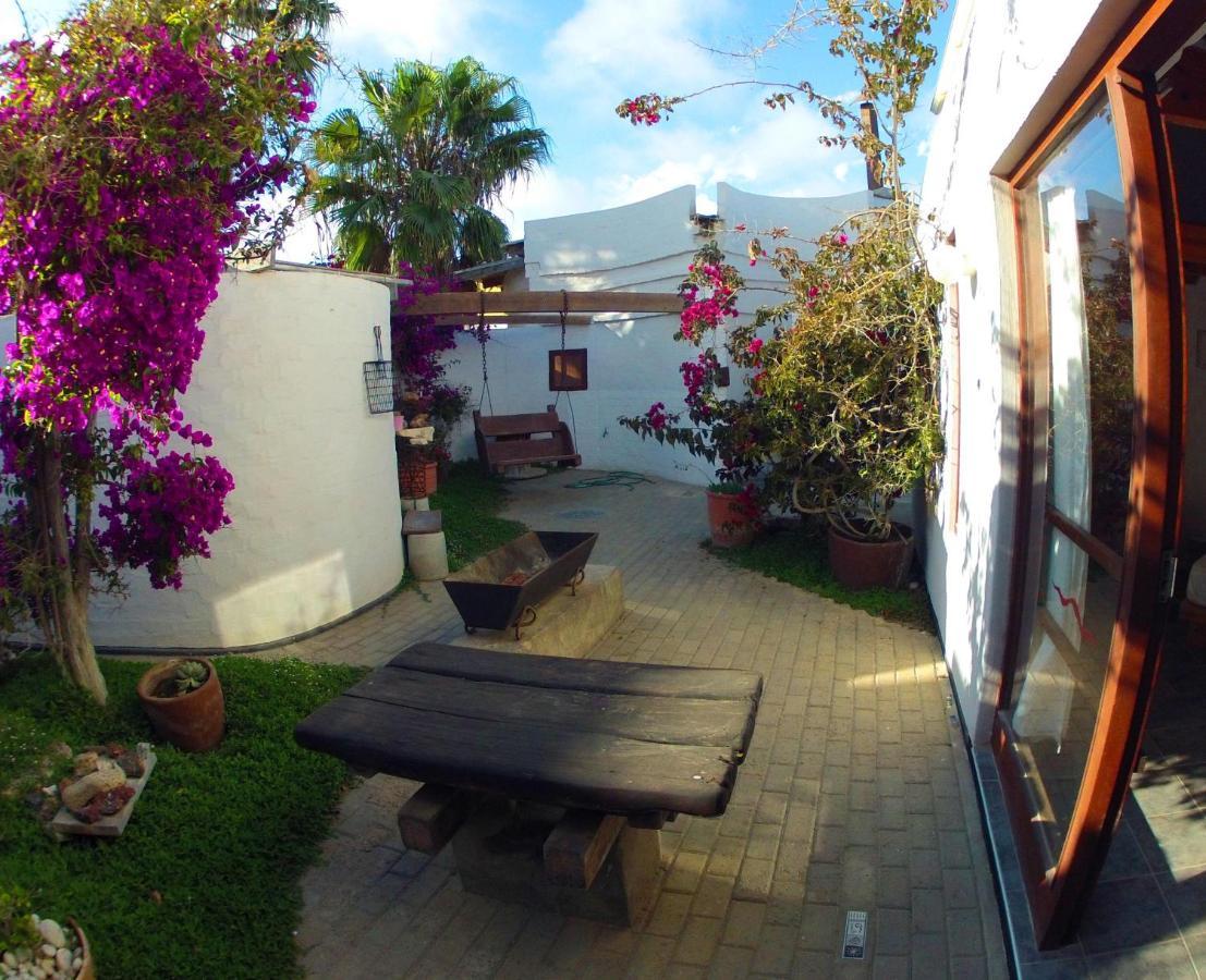 سواكوبموند Alternative Space B & B المظهر الخارجي الصورة