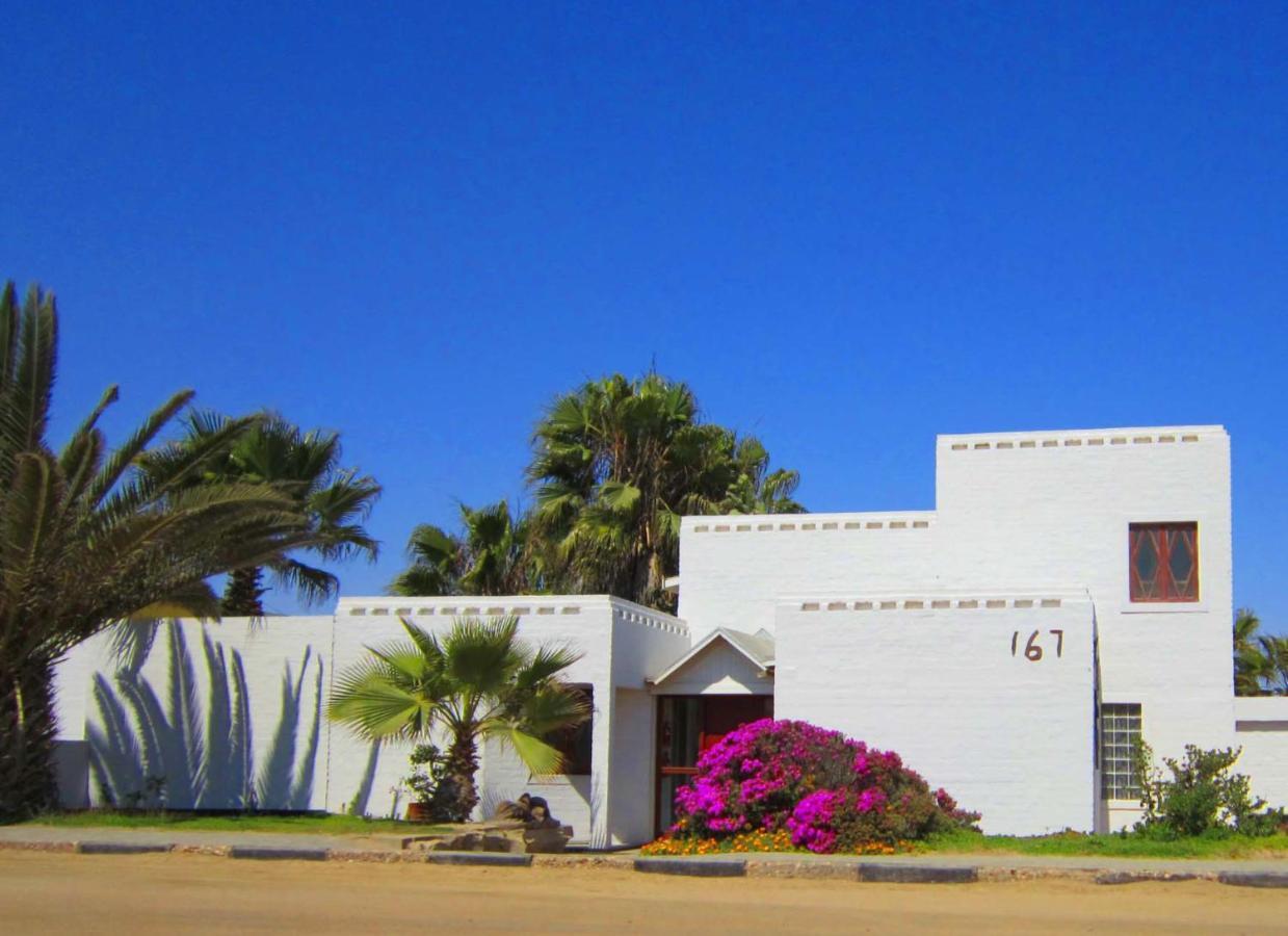 سواكوبموند Alternative Space B & B المظهر الخارجي الصورة